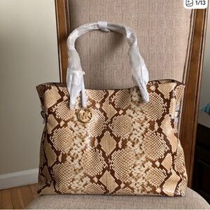 NWT Michael Kors Lennox Natural Embossed Leather Large Tote- Python Print